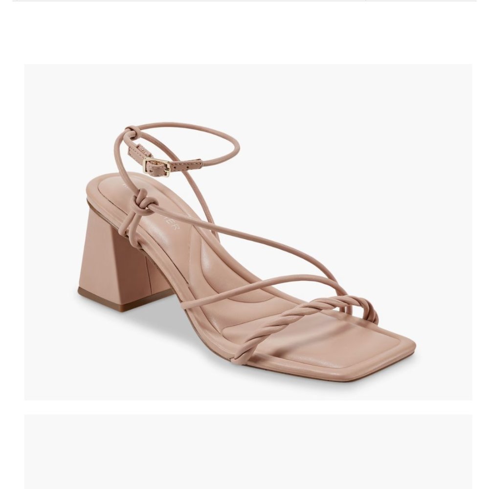 Marc Fisher Mayln Square Toe Strappy Sandals - W9.5 fits more like a 9